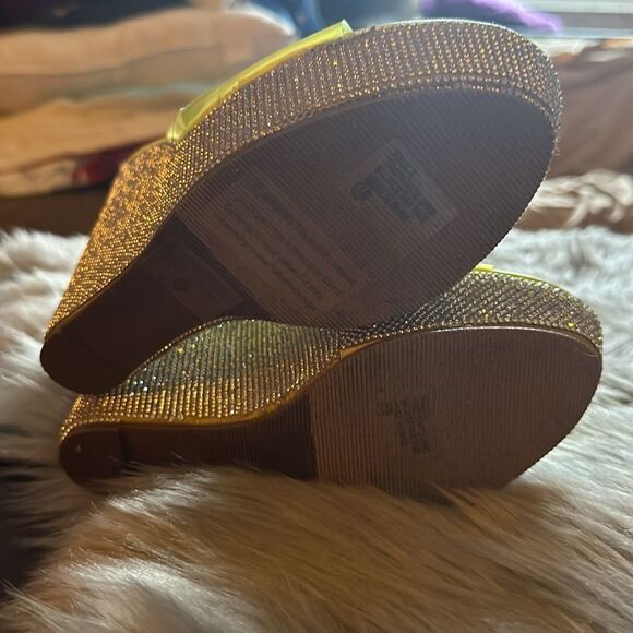 Chase + Chloe rhinestone platforms. Neon yellow and clear. - Picture 9 of 9